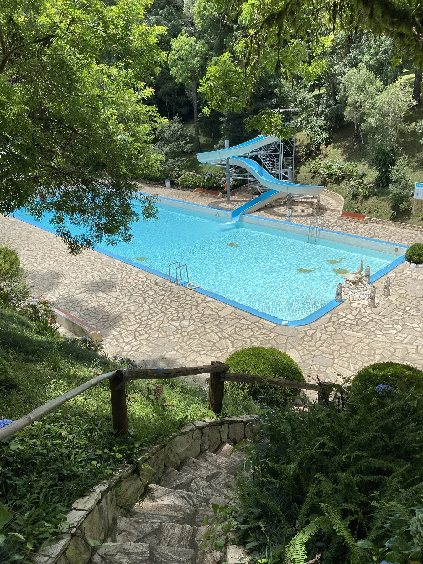 Piscina de Água Mineral